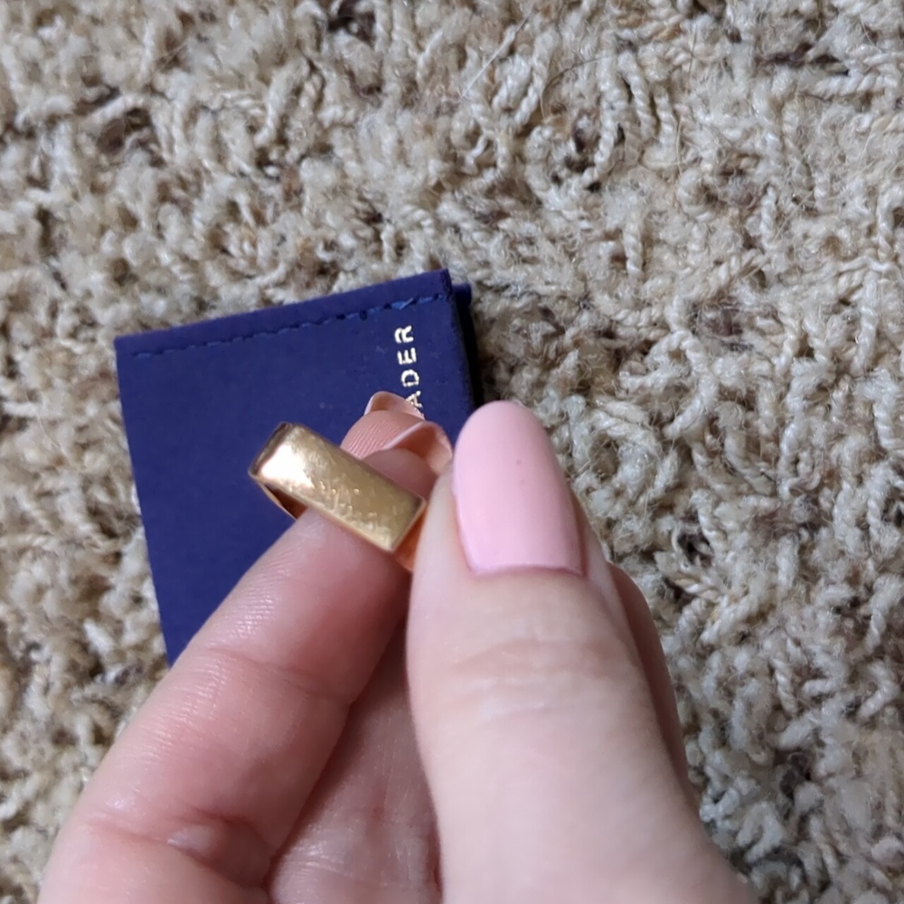 Monica Vinader Signature Ring - Picture 4 of 7